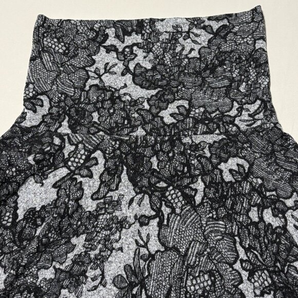 Simply Vera Vera Wang Gray Black Floral Lace Print Top L Cowl Neck Stretch Soft - Picture 8 of 14